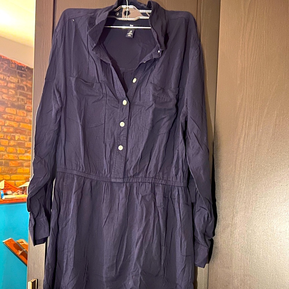 Gap Factory navy button down dress. Size medium